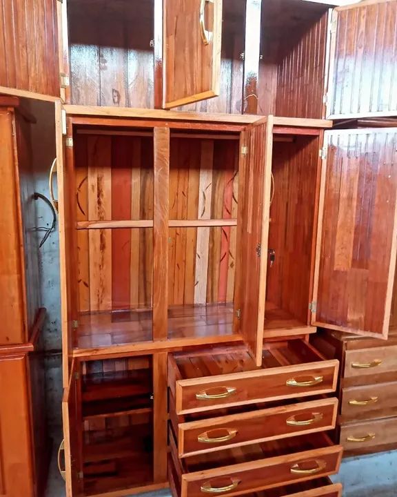 Guarda roupa de solteiro 3 portas com maleiro NOVO! - Foto 5