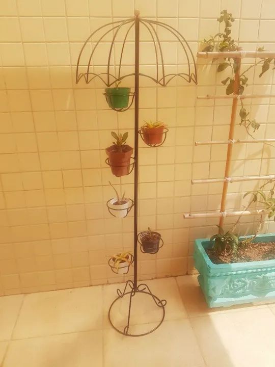 Suporte para Plantas com Guarda-Chuva - Foto 4