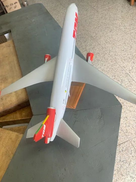 Maquete Avião MD-11 TAM - Foto 5