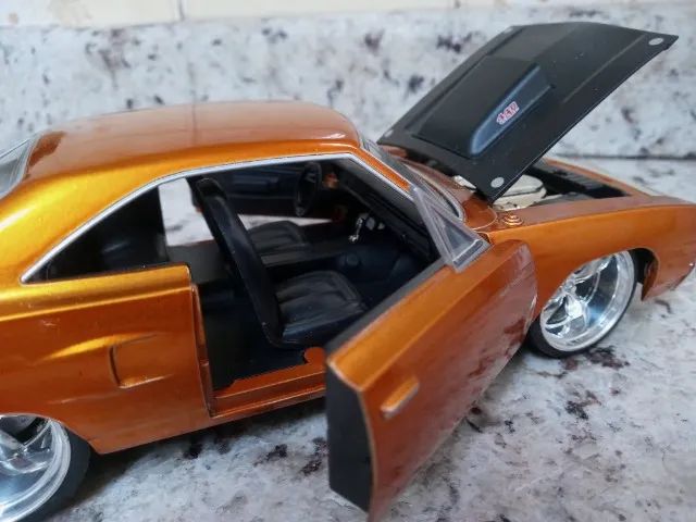 1970 Fast and Furious 7 Jada Toys 1:24 Dom?s Plymouth Road Runner Copper - Foto 3