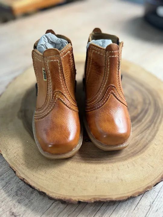 Botinha Infantil em Couro 