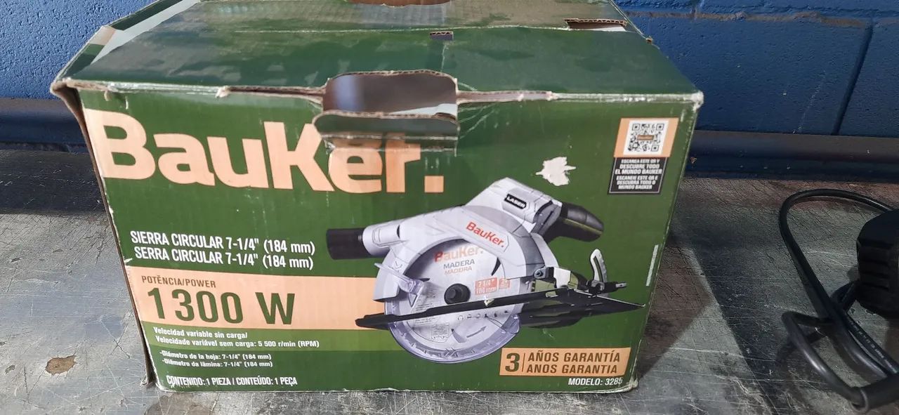 Serra Circular com laser