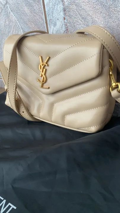 Bolsa Yves Saint Laurent Loulou  - Foto 2