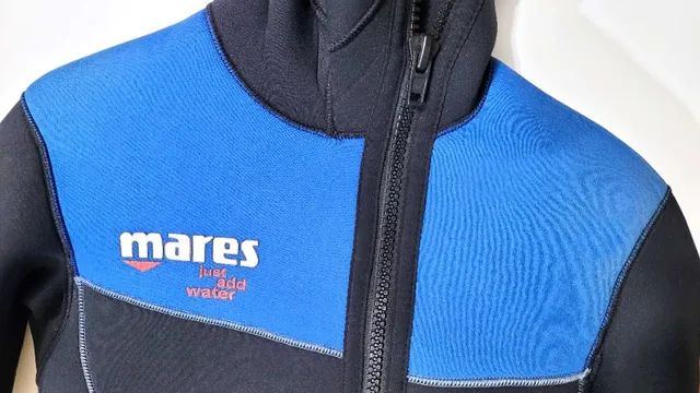 Neoprene Mares semi seco 5mm L com capuz - Foto 3