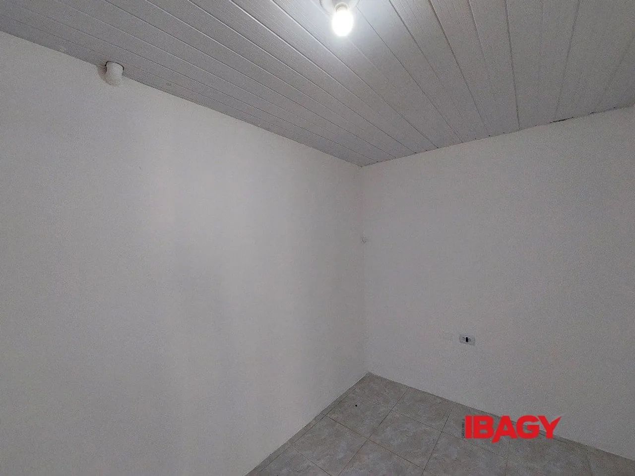 Excelente Casa 2 dormitório(s) em Capoeiras - Florianópolis - Foto 3