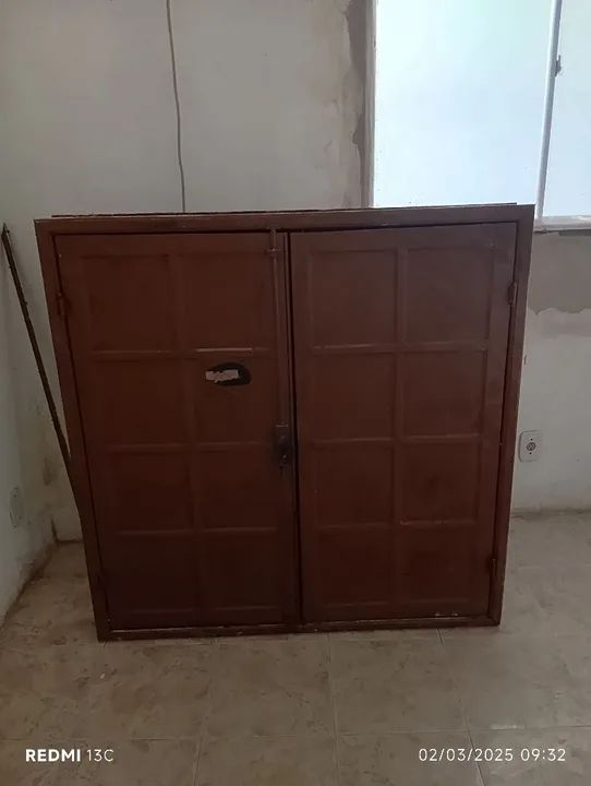 Porta de madeira com venezianas. 1,20x1,20 - Foto 3