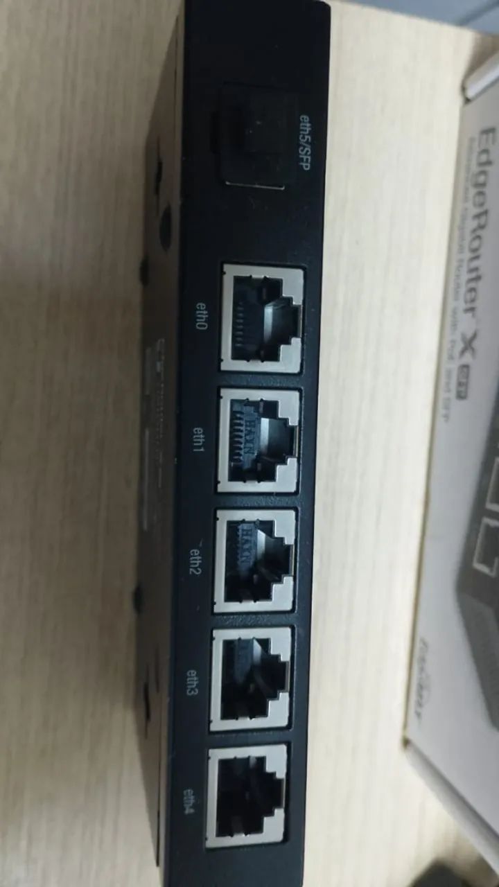 Roteador Ubiquiti EdgeRouter X-SFP Gigabit - Foto 5