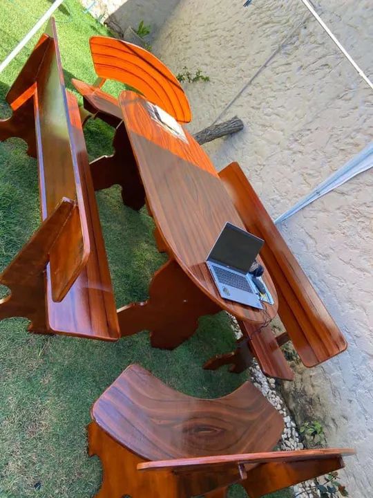 Mesa de Jantar Branca Moderna com Cadeiras - Foto 2
