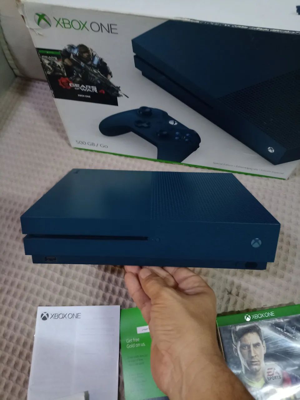 Xbox One S (Deep Blue) Edição Especial  - Foto 5