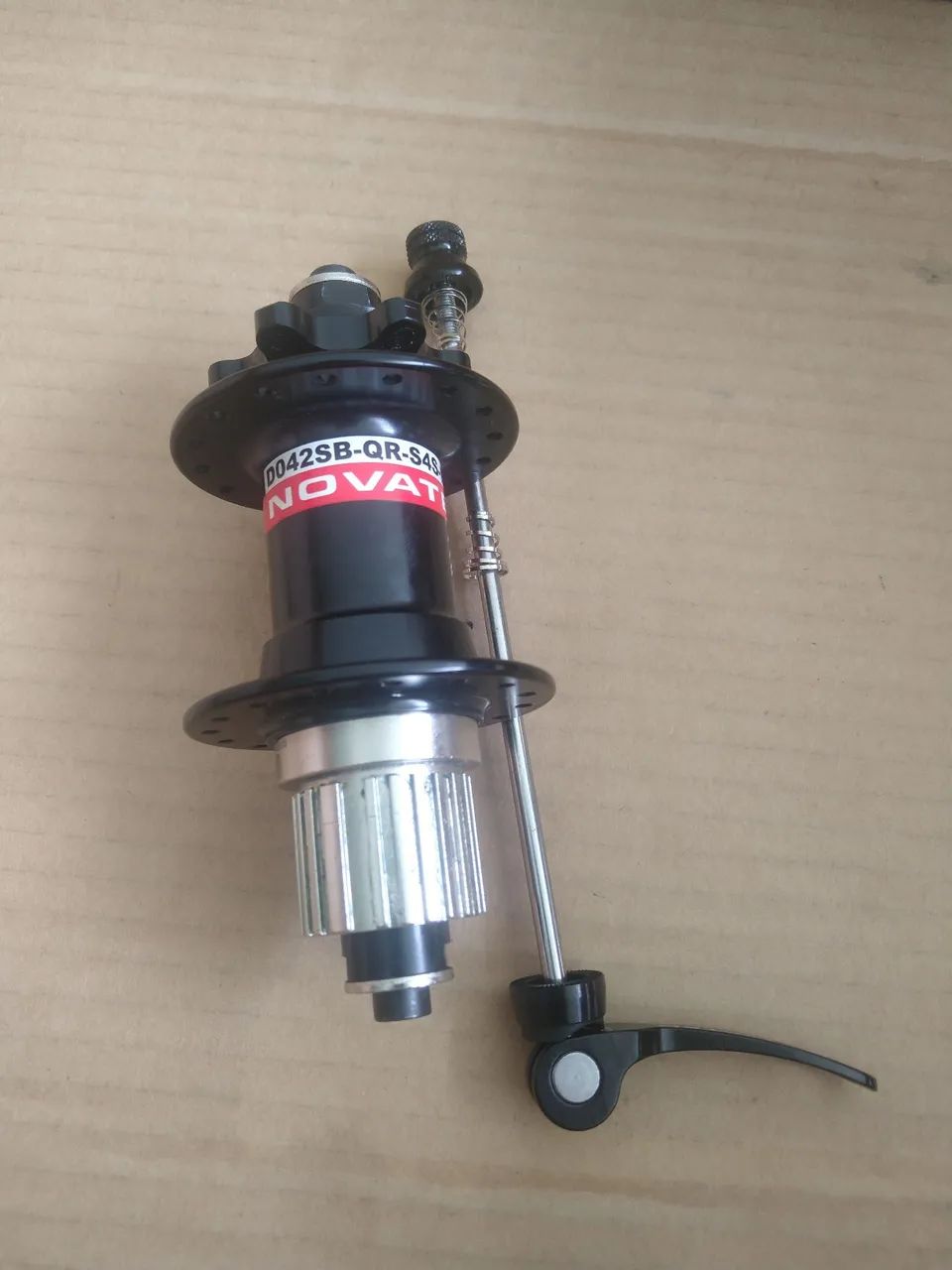 Cubo Traseiro Novatec 12v