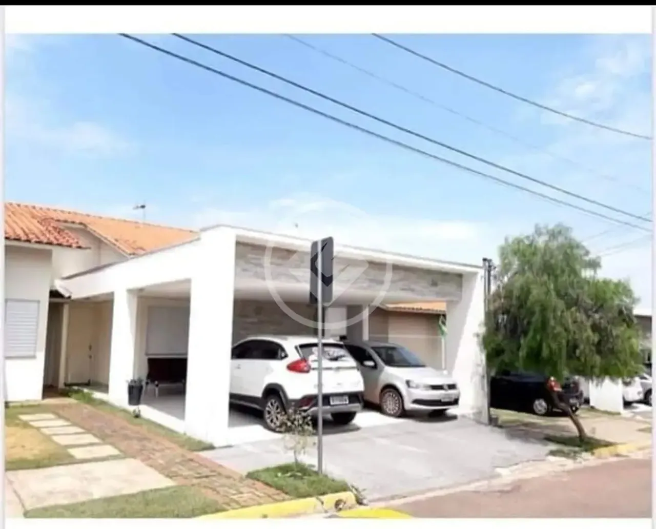 CASA PARA LOCAÇÃO NO CONDOMÍNIO SAN MARINO - 3 QUARTOS SENDO 1 SUÍTE - COMPLETO COM PLANEJ