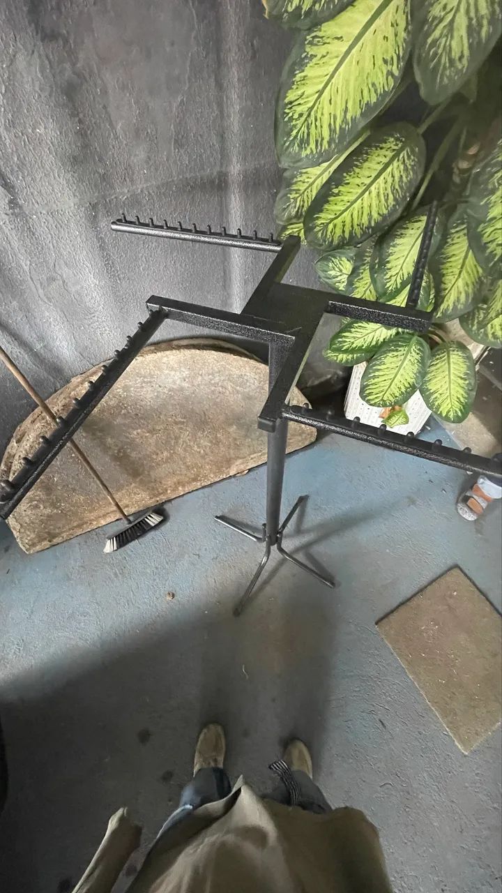 Cabides giratórios pinturas eletrodomésticos 