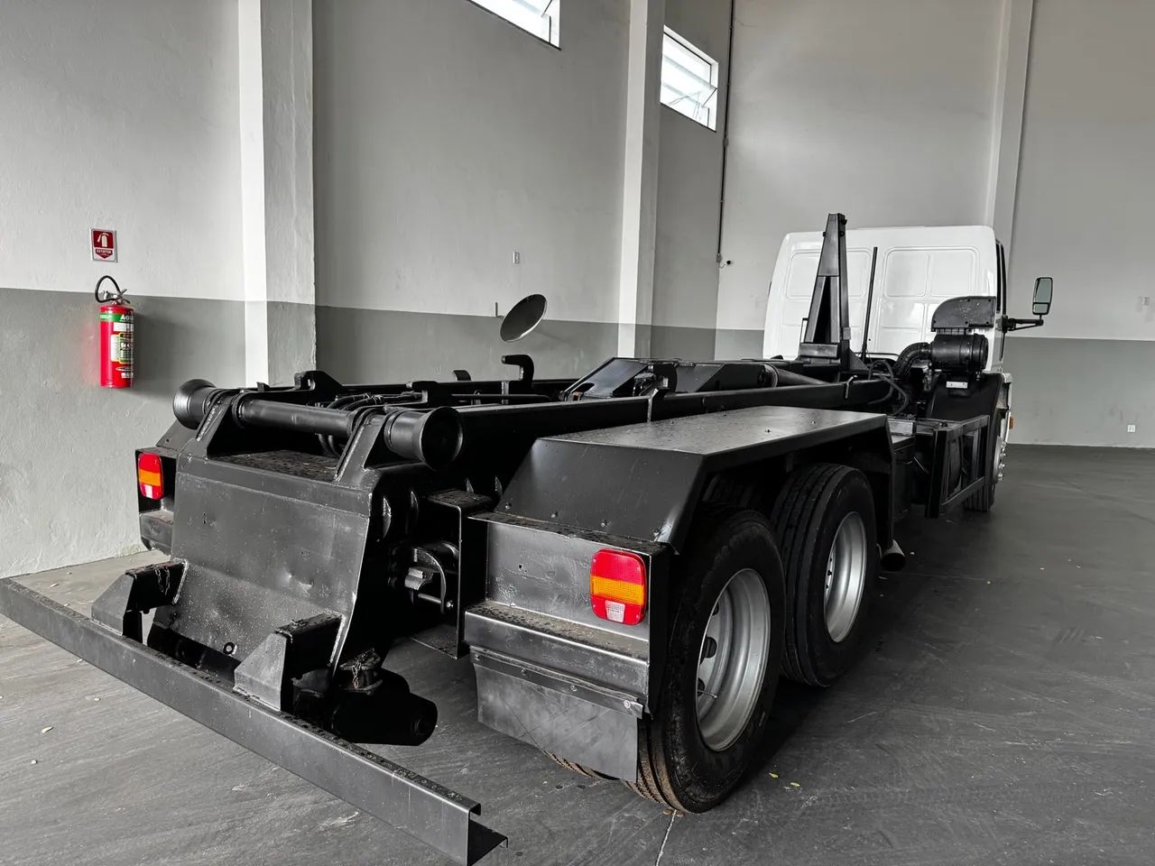 Cargo 2422 rollon rolou - Foto 2