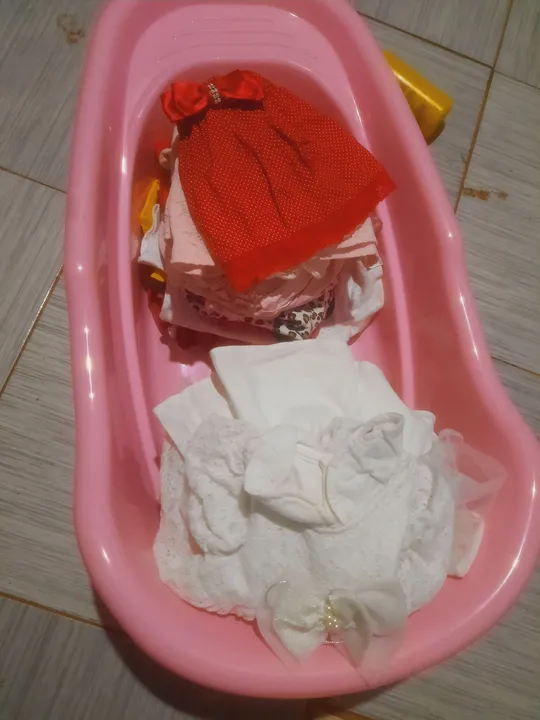 Roupas infantis - menina - diversas peças