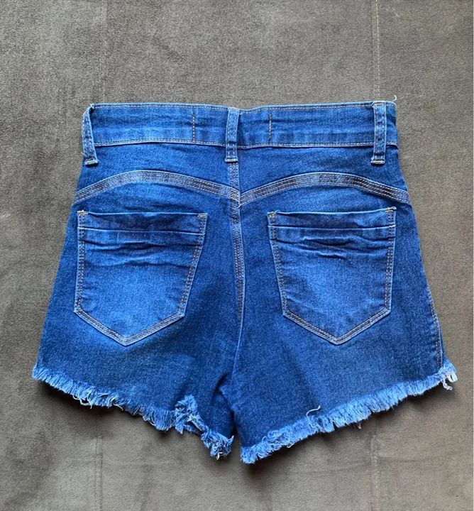 Short jeans com detalhes em zíper  - Foto 2