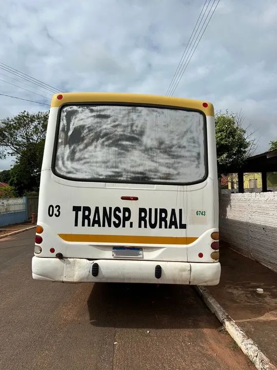 Ônibus em ótimo estado - Foto 3