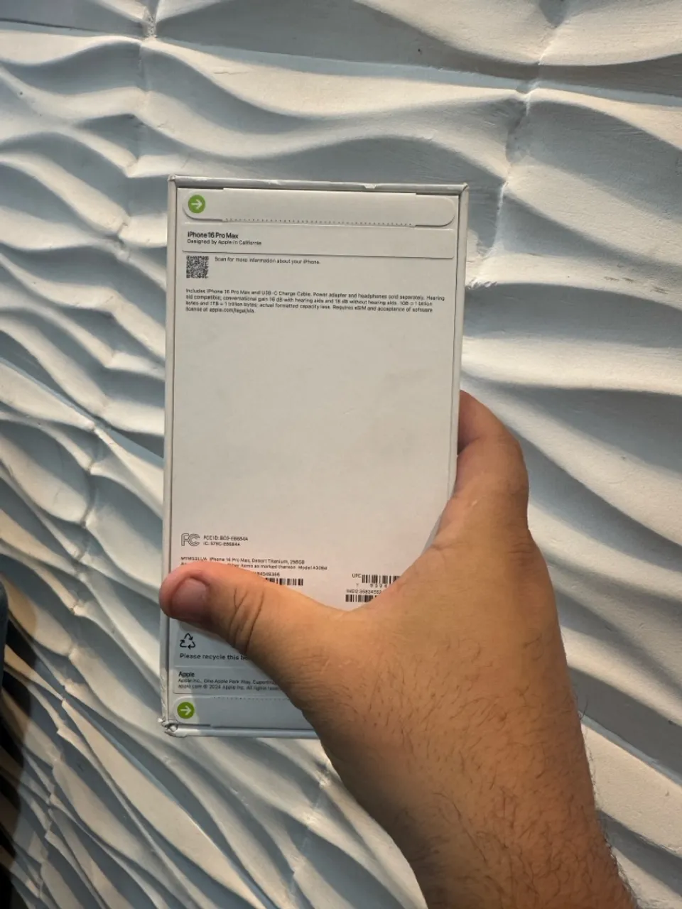 Iphone 16 pro max 256GB NOVO LACRADO