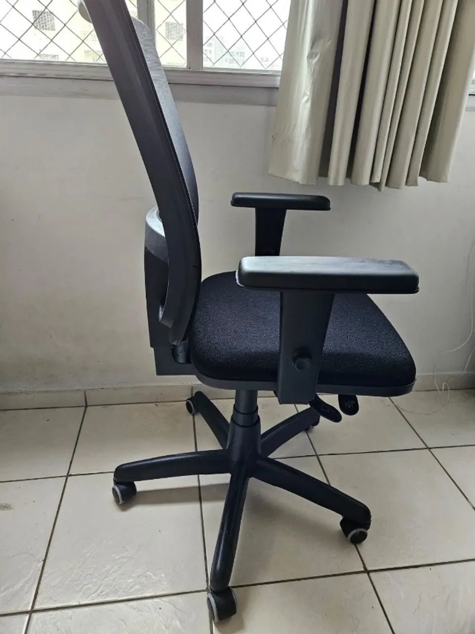 Cadeira Ergonomica Brizza Autocompensador Slider Braço 3D