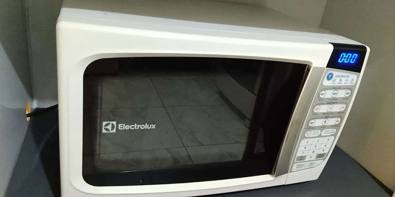 Microondas Eletrolux 21L