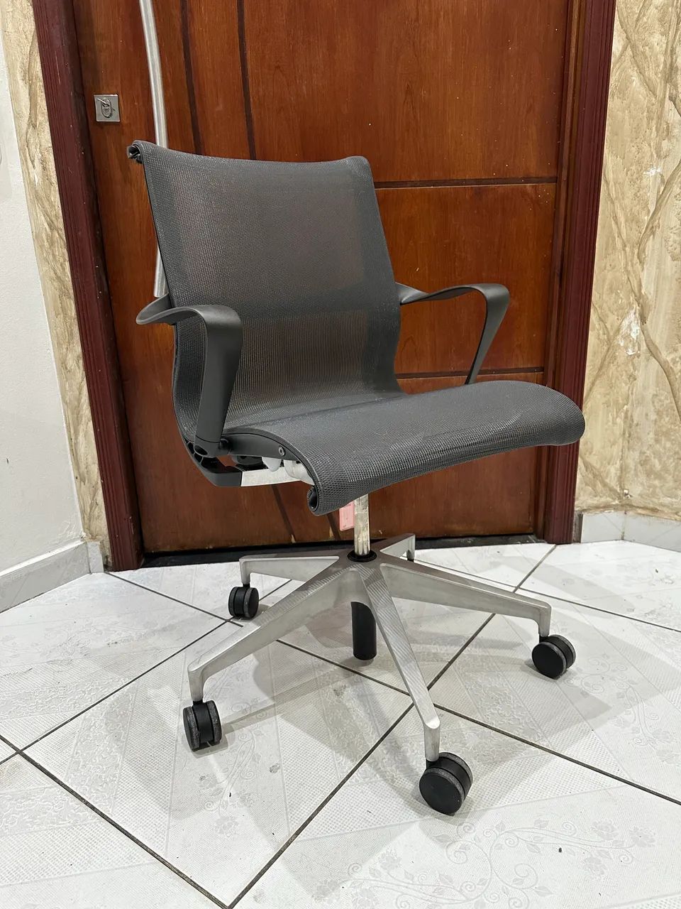 cadeira  herman miller setu Entrega grátis sp capital  - Foto 4
