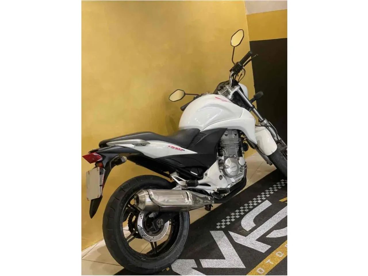 Honda Cb 300r 2012 - Foto 4