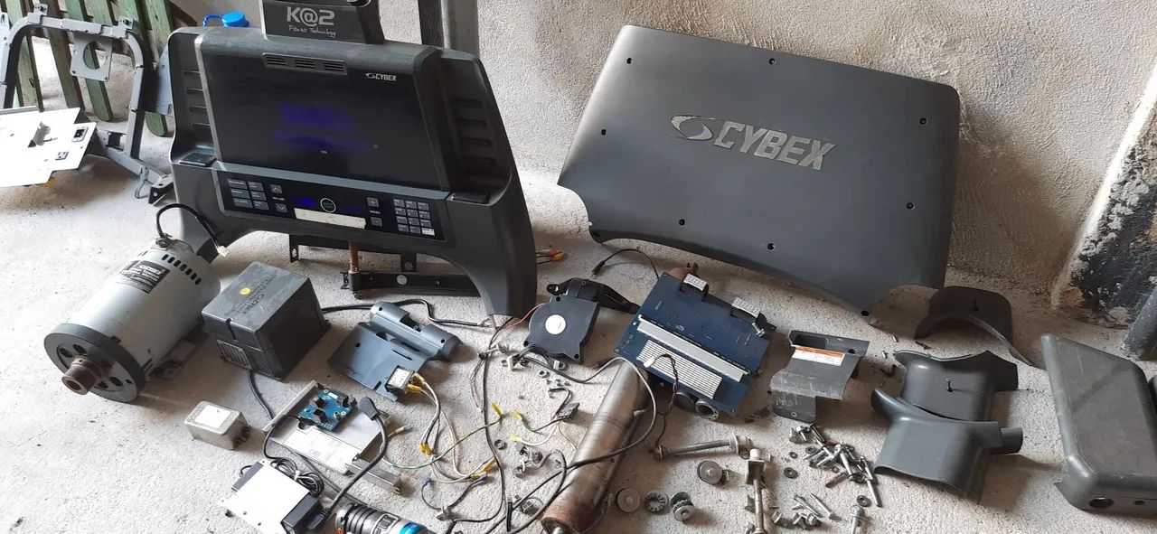 Peças e componentes de esteira Cybex - Foto 4
