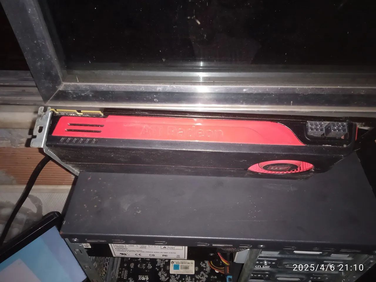 Placa de Vídeo AMD Radeon HD - Foto 2