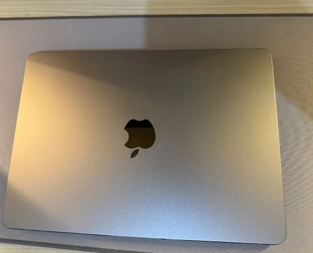MacBook Air M2 - Cinza Espacial - 8GB / 256GB - 2022 - Notebooks