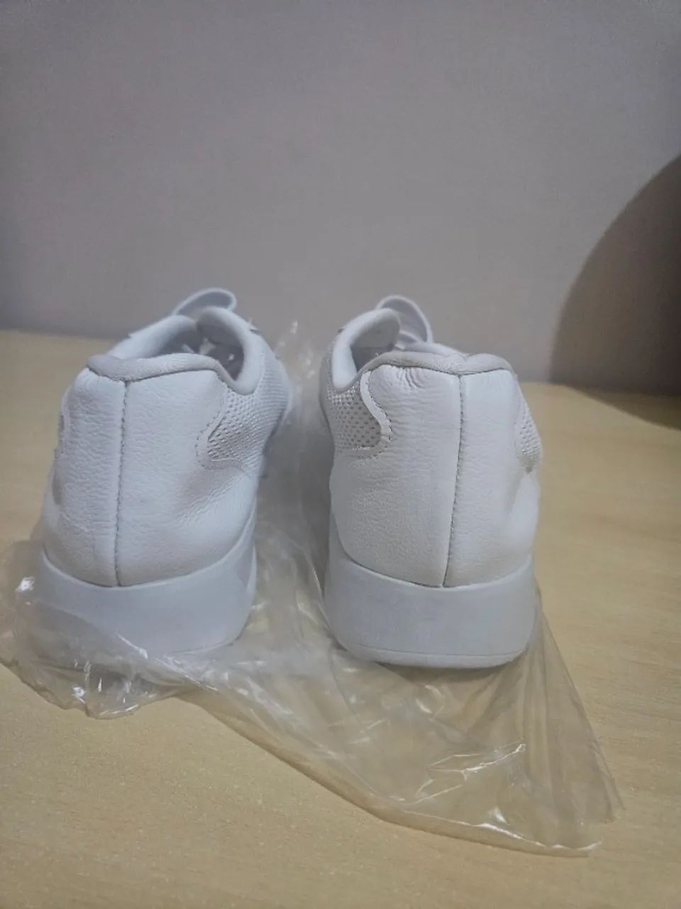 Tênis branco couro usaflex - Foto 4