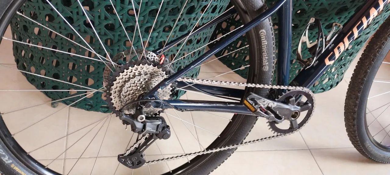 Bicicleta Specialized rockroper 29 x 15  - Foto 3