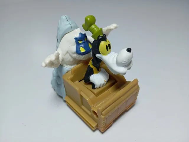 bonecos Disney World Resort florida 2023 Mc donald's Coleção 5 figuras - Foto 5