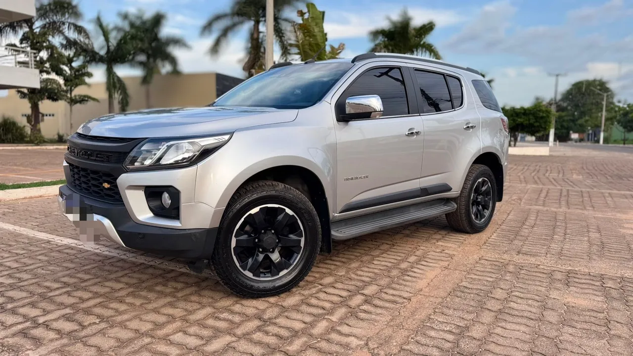 Trailblazer LTZ V6 A GASOLINA 7 Lugares.