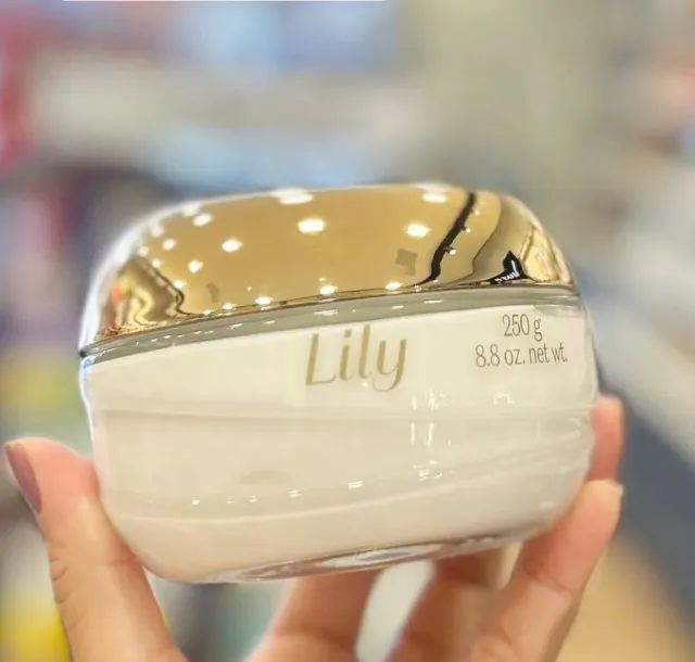 Creme Hidratante Corporal Lily 250g - Foto 3