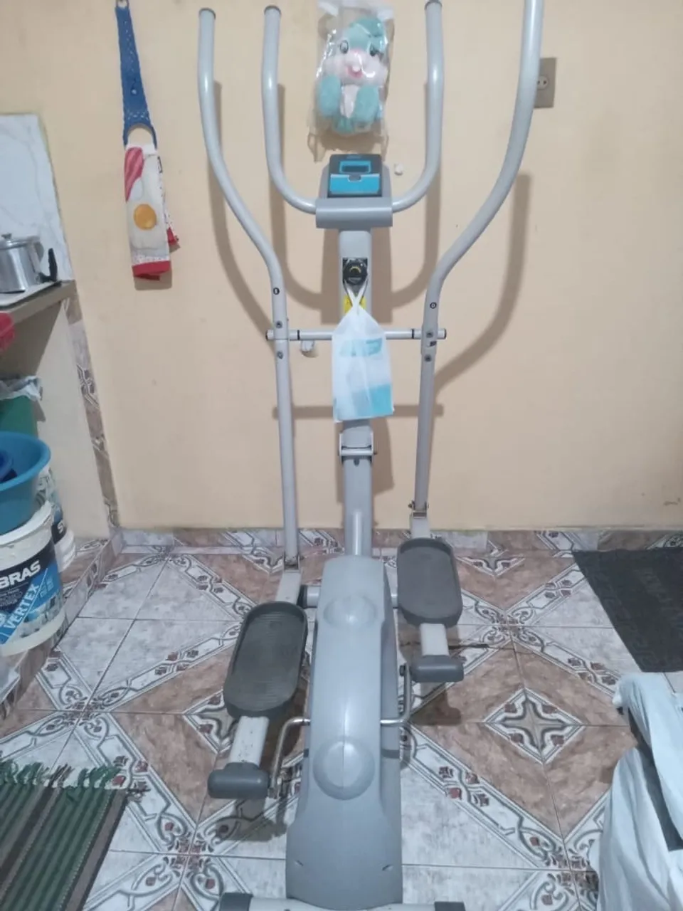 Elíptico Seminovo