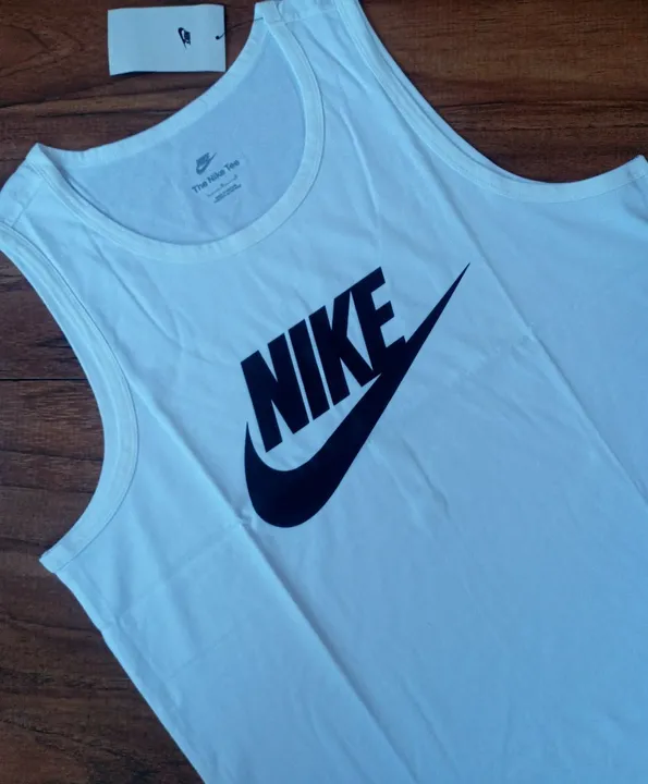 Regata Nike GG