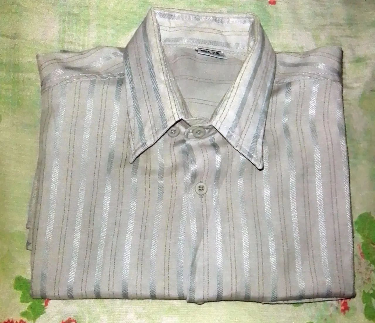 2 CAMISAS DE BOTÃO Tam.P MASC. (MX72/ALÉM DO LIMITE). Ler descrição... - Foto 3