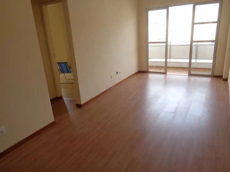 ALUGO APARTAMENTO MÉIER 2 QUARTOS COM DEPENDÊNCIA DE EMPREGADA E VAGA