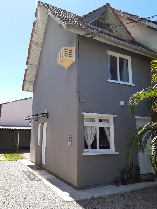 Casa 3 dormitórios