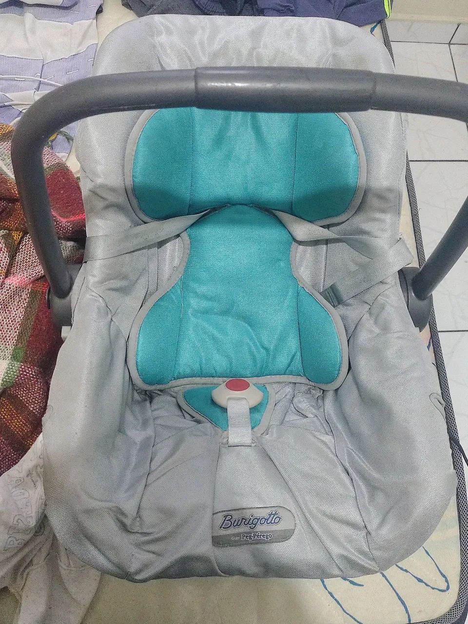 Cadeirinha de carro pra bebês 