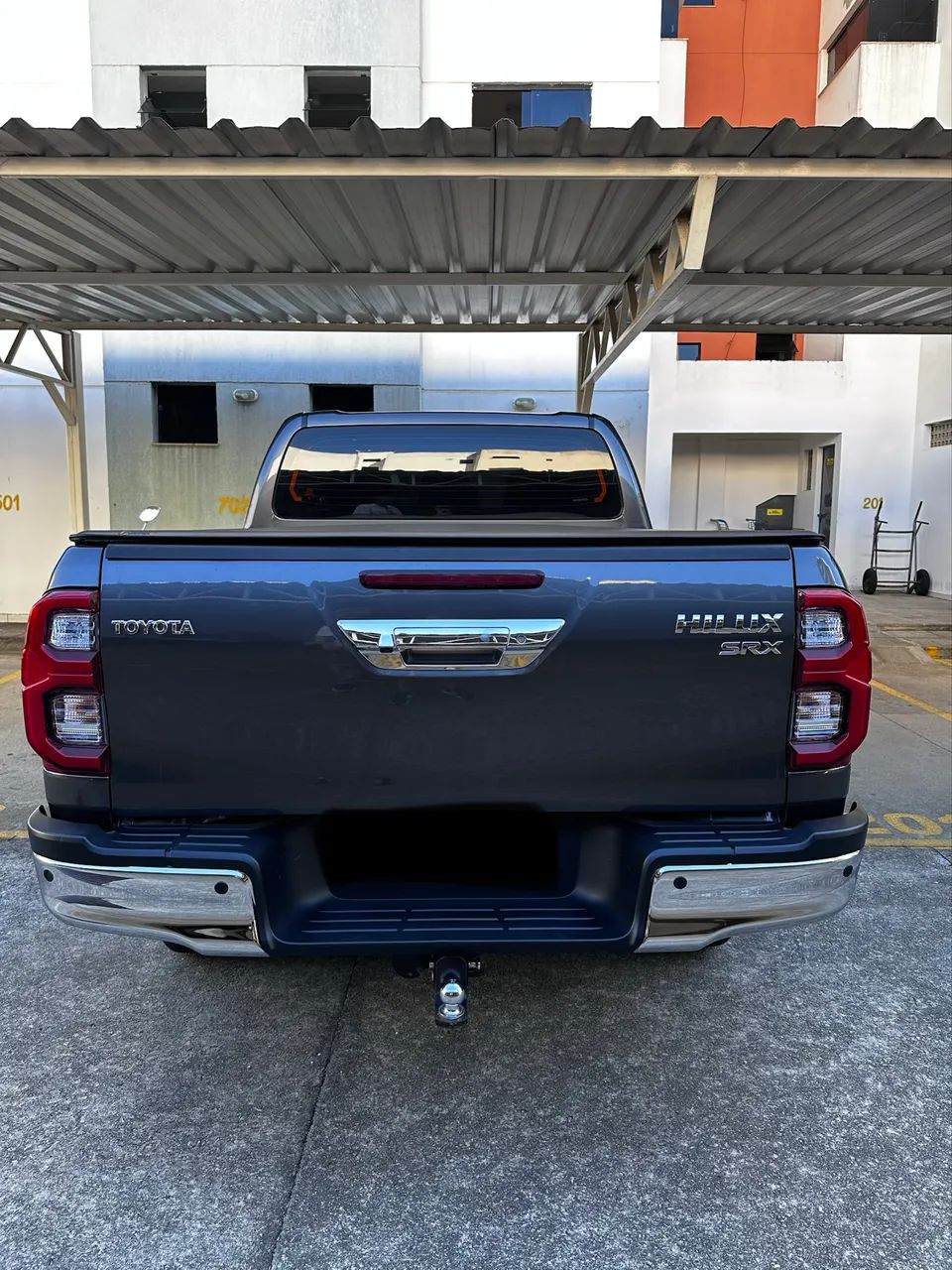 Toyota Hilux CD SRV 4X4 2.8 TDI Diesel Aut. 2021 - Foto 3