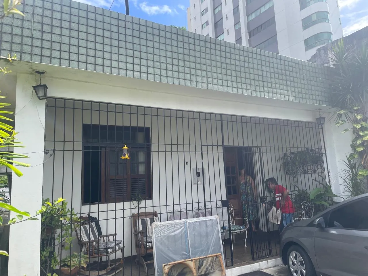 Casa em Casa Forte- 138 metros, com 4 quartos em Casa Forte - Recife - PE