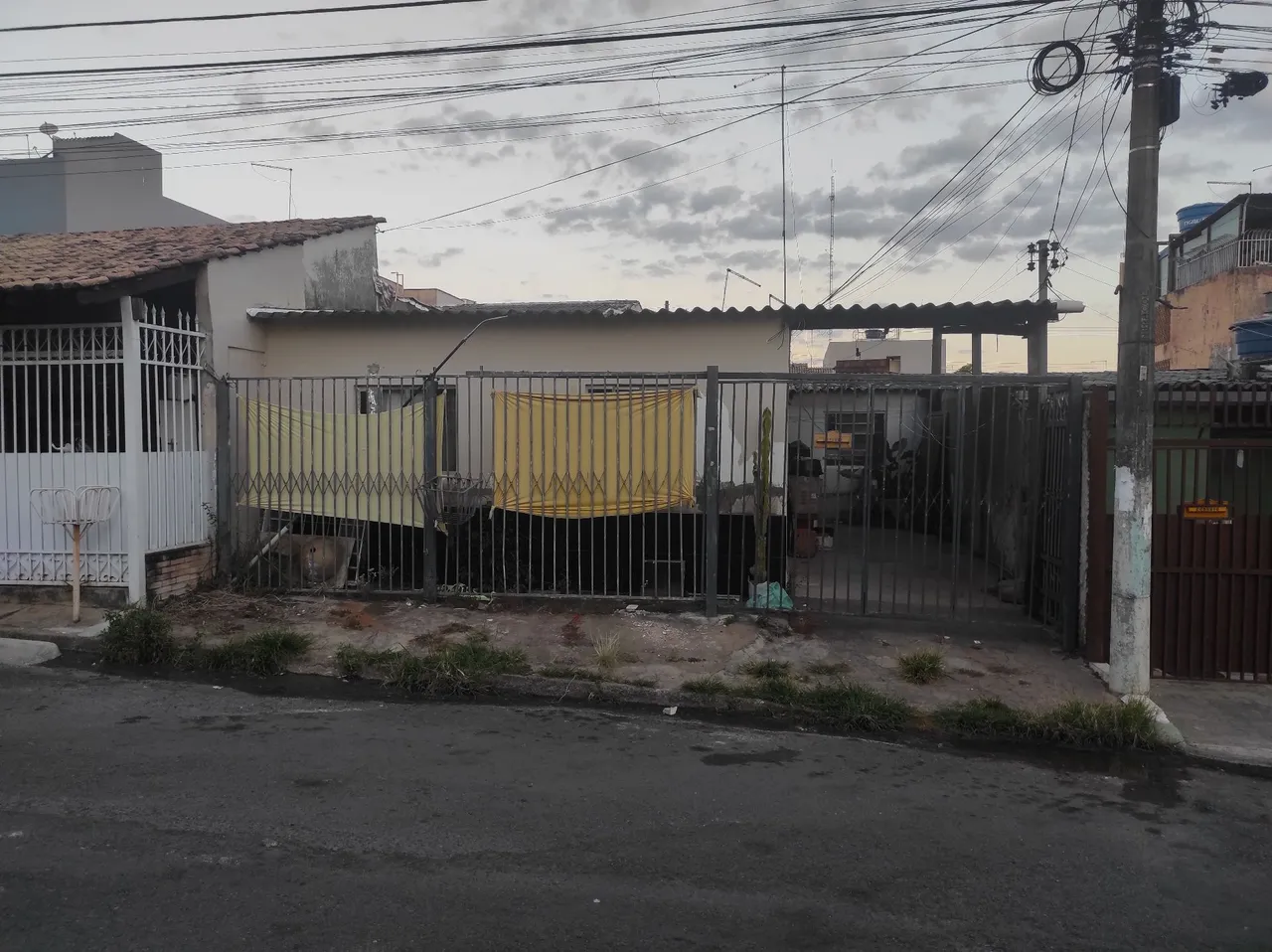 Casa no riacho fundo 1
