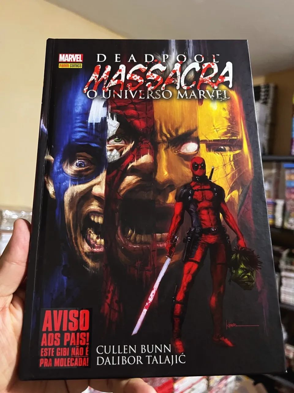 Deadpool massacra o universo Marvel capa dura 