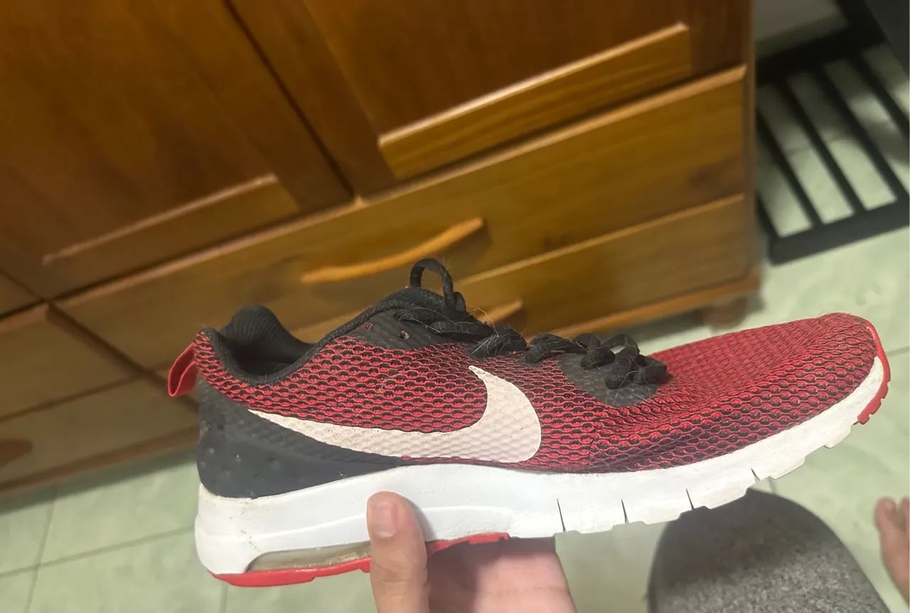 Tênis Nike Vermelho original  - Foto 3