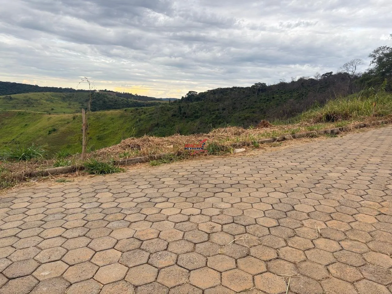 Lote no bairro Vale do Sereno 2 em Ponte Nova MG
