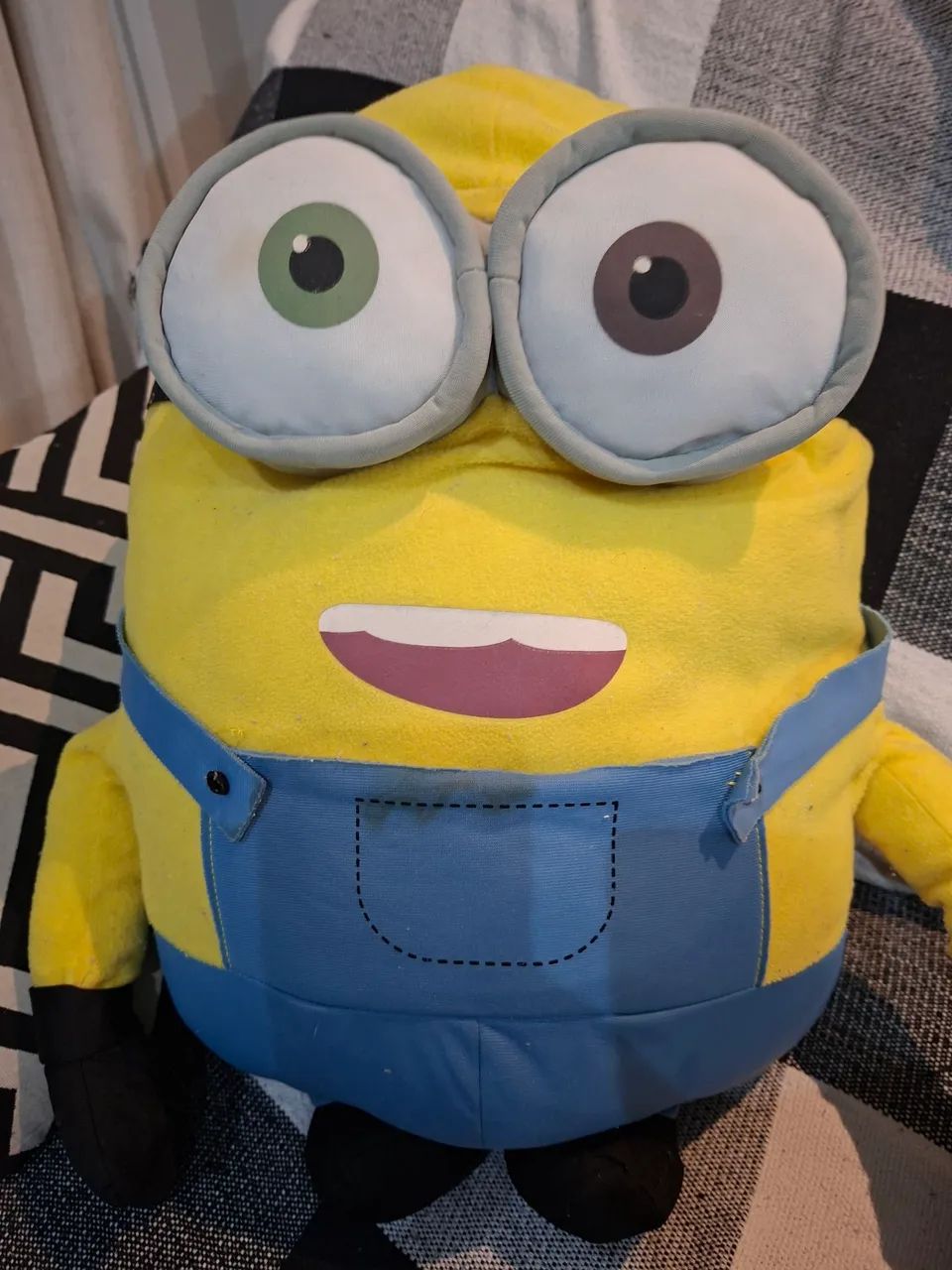 Minion Pelucia Grande