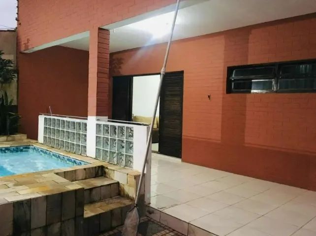  Casa Com Piscina, 2 quartos e 2 banheiros  - Foto 4