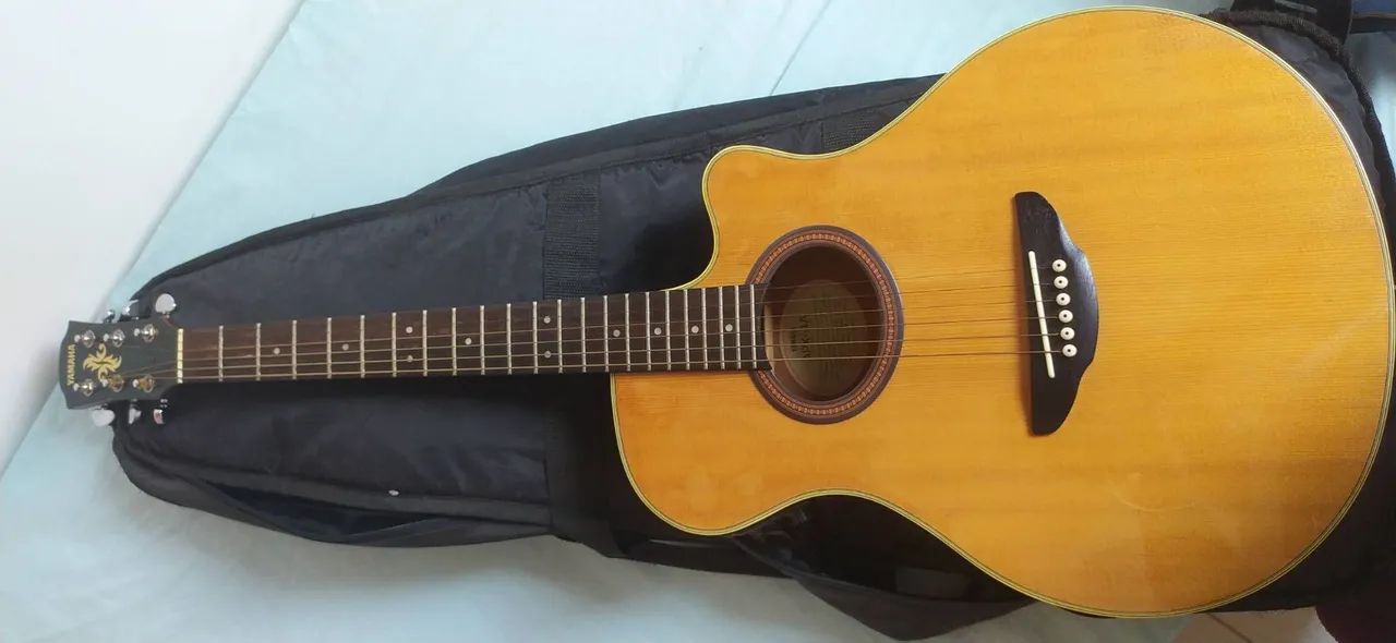 Violão Eletroacústico Yamaha - Foto 3
