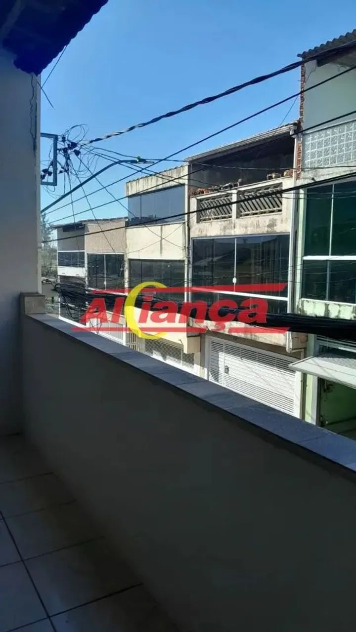 NUMA RUA TRANQUILA PROXIMO DO AEROPORTO DE CUMBICA!! - Foto 3