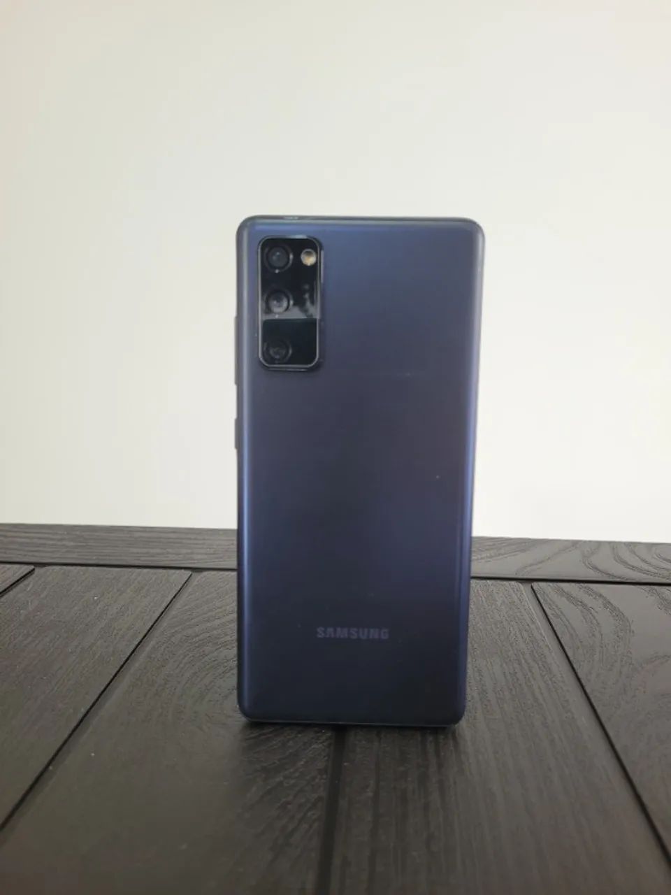  S20 FE128GB Semi-novo, usado por menos de 1 semana - Foto 2